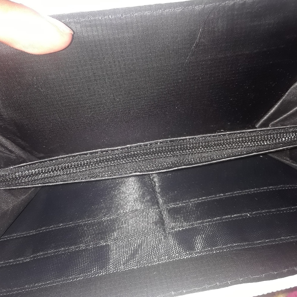 Wallet - Picture 3 of 4